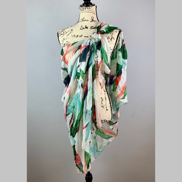 Subtle Luxury Accessories - Subtle Luxury Birds of Paradise Pareo Sarong Scarf